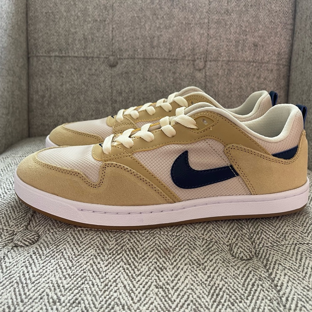 nike sb alleyoop gold navy